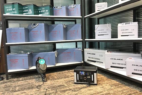 Χρησιμοποιήστε το Site Of 700w Smart Portable Power Station